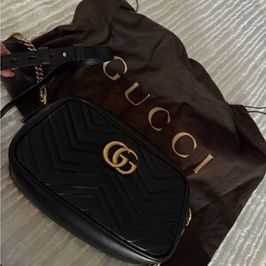 Gucci Black Leather Shoulder Bag